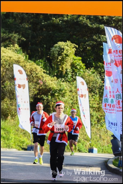141214 Santa Run - 0157