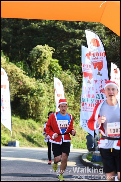 141214 Santa Run - 0159