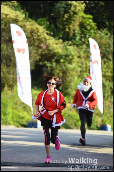 141214 Santa Run - 0170