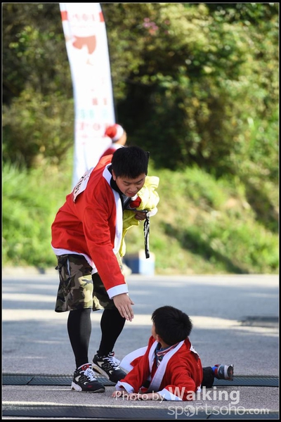 141214 Santa Run - 0183