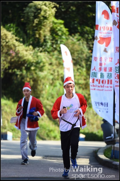 141214 Santa Run - 0197