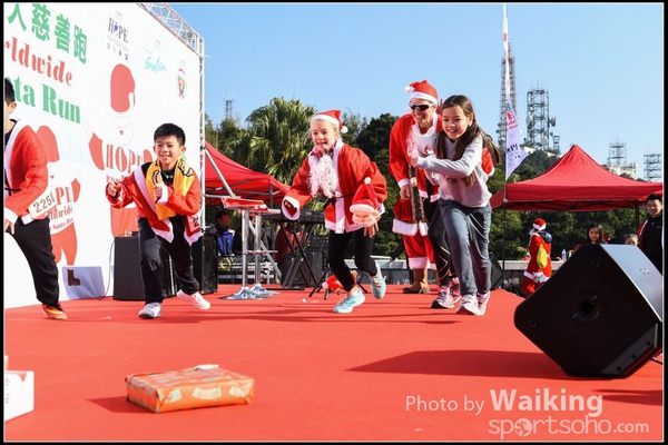 141214 Santa Run - 0220