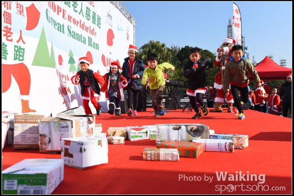 141214 Santa Run - 0225