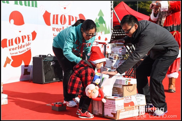 141214 Santa Run - 0231