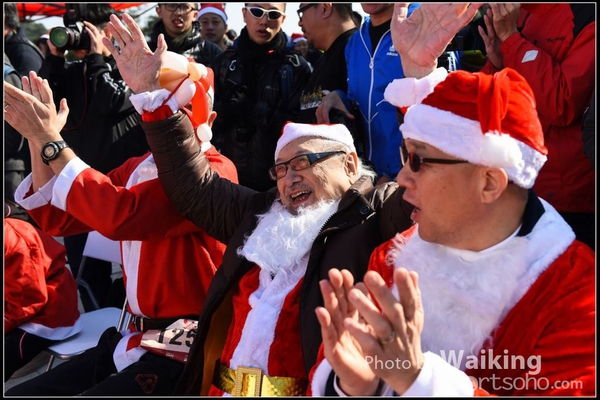 141214 Santa Run - 0259