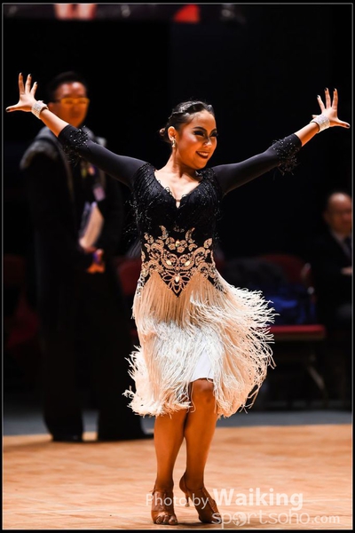 141221 Dancing - 0044