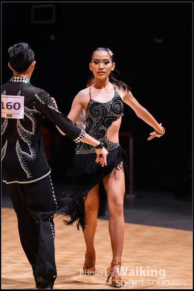 141221 Dancing - 0120
