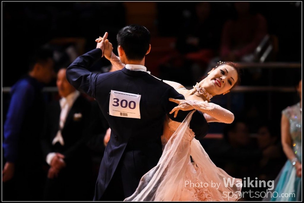 141221 Dancing - 0242