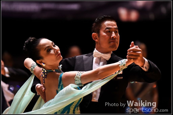 141221 Dancing - 0275