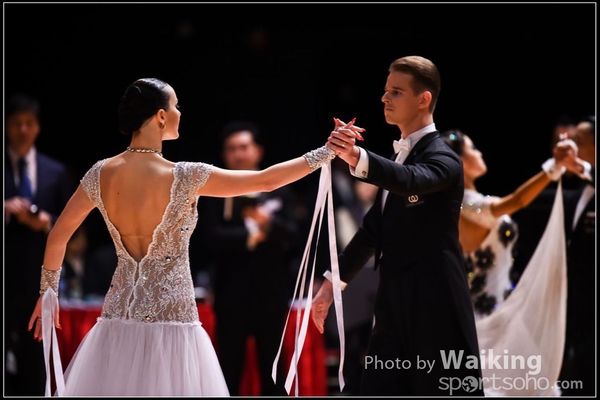 141221 Dancing - 0433