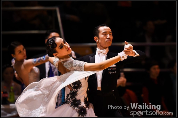 141221 Dancing - 0439