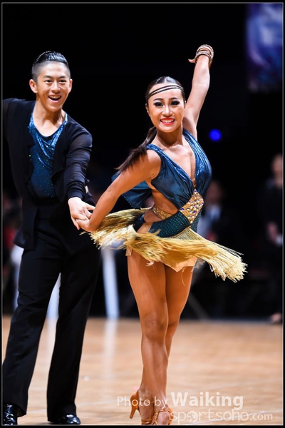 141221 Dancing - 0513