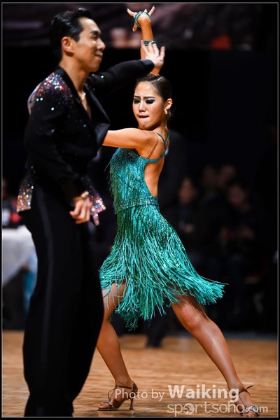 141221 Dancing - 0517