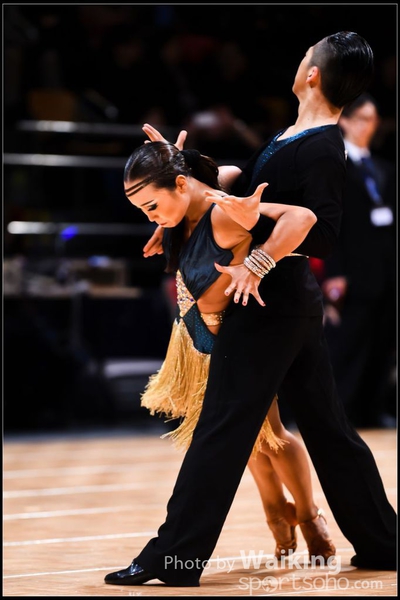 141221 Dancing - 0525