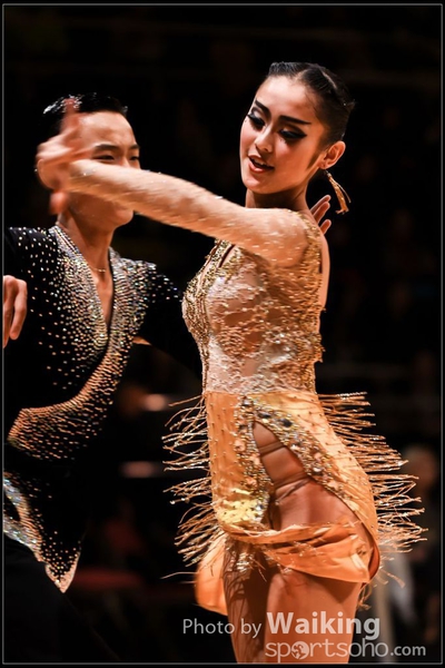 141221 Dancing - 0540