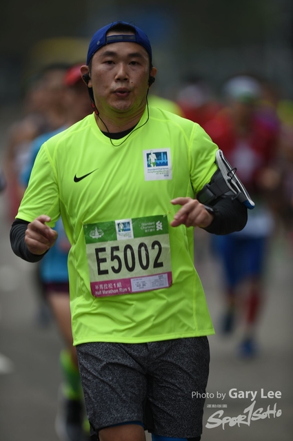 LEE_4685