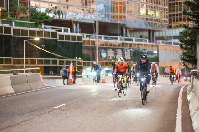 50KM_-858