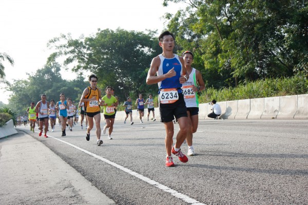 Asics 10K 2010 411