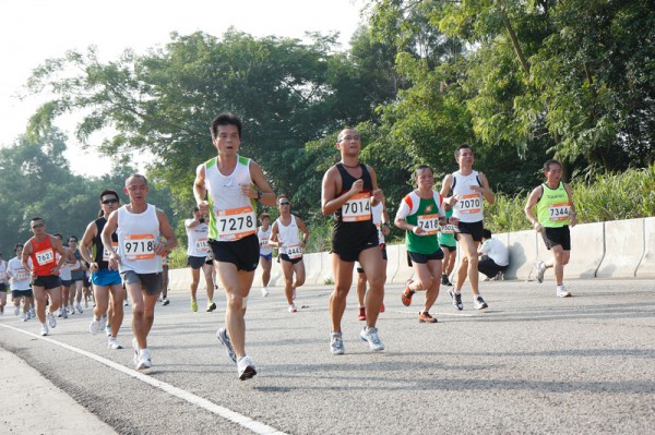 Asics 10K 2010 471
