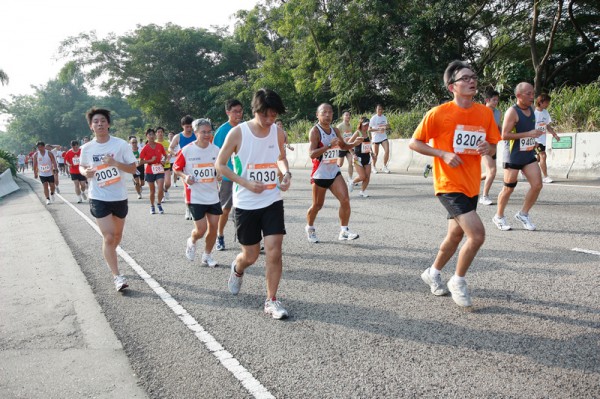 Asics 10K 2010 676