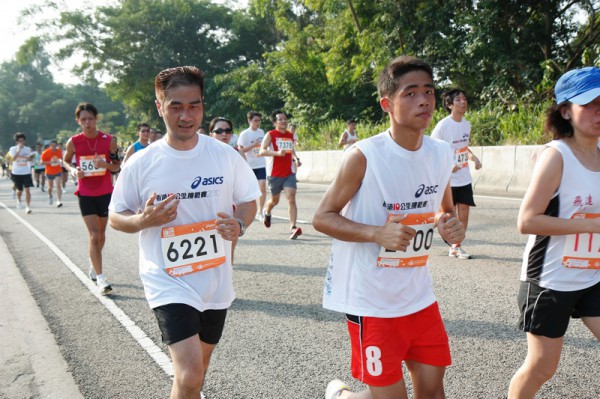 Asics 10K 2010 705