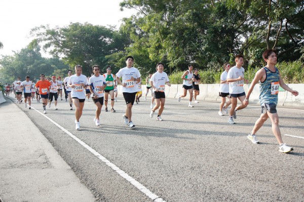 Asics 10K 2010 715