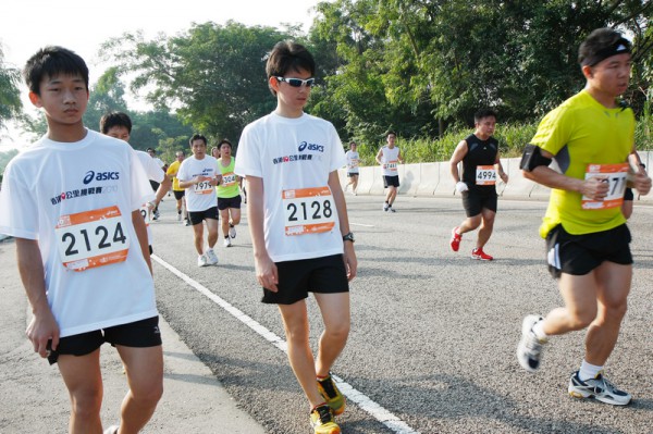 Asics 10K 2010 756
