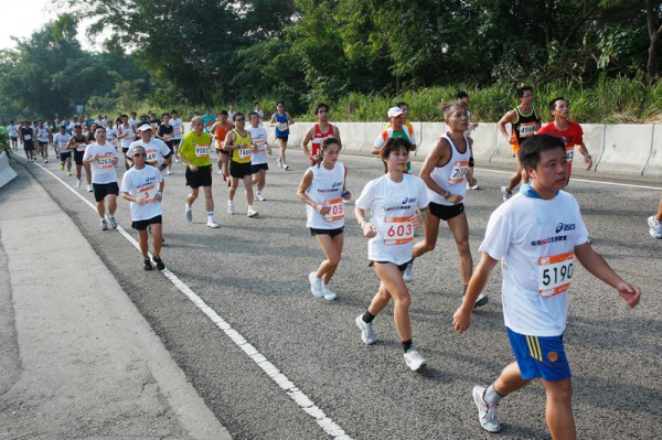 Asics 10K 2010 819