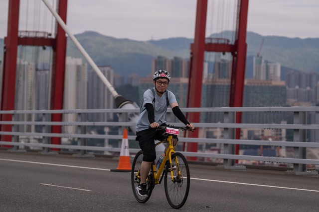 Desmond Chan 20231022 30K A1_DAC6692