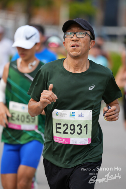SIM06299