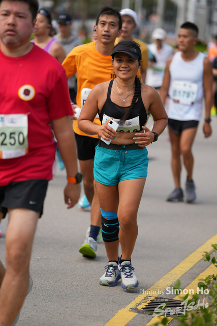 SIM03582