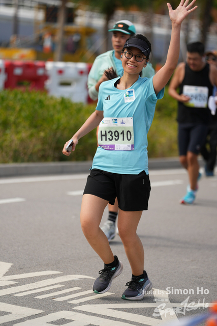 SIM03676