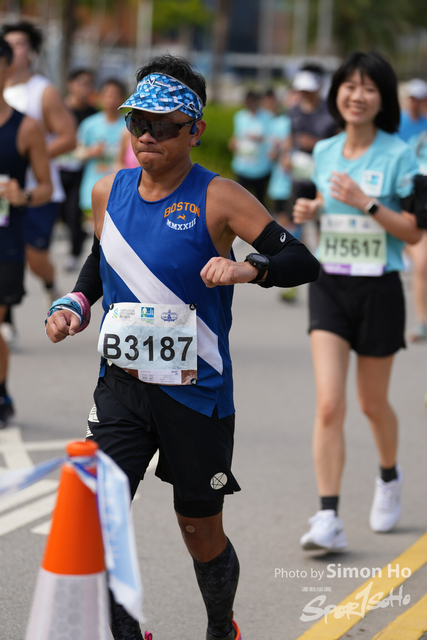 SIM03795